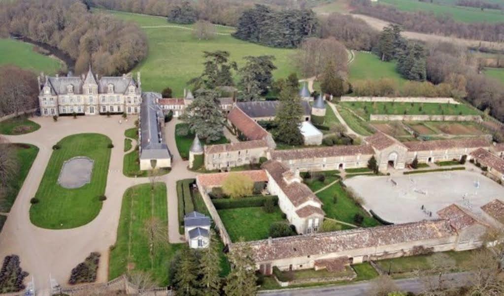 Chateau De Curzay Eksteriør bilde